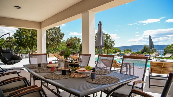 Luxury Villa Seven 4 with a beautiful sea view and private pool