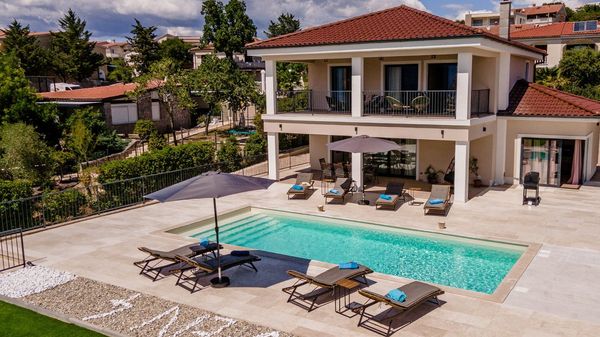 Luxury Villa Seven 4 with a beautiful sea view and private pool