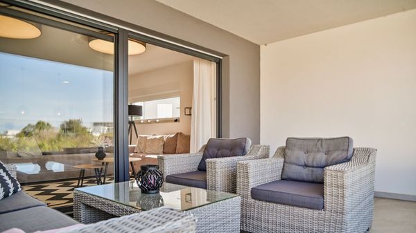 Modernes Adora Apartment mit wunderschönem Meerblick