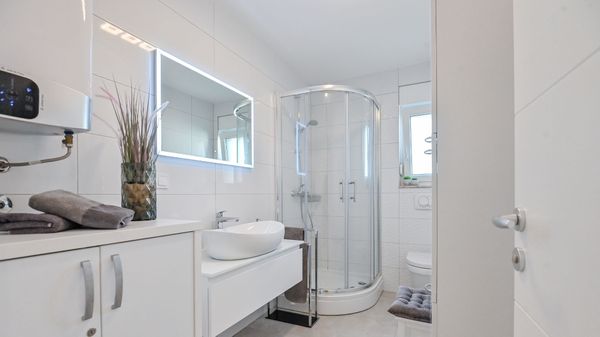 Modernes Adora Apartment mit wunderschönem Meerblick