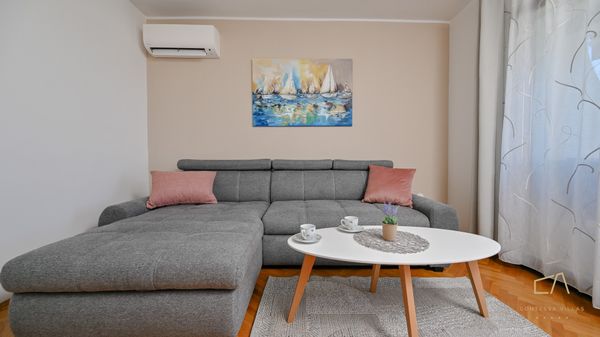 Modernes Apartment Ana