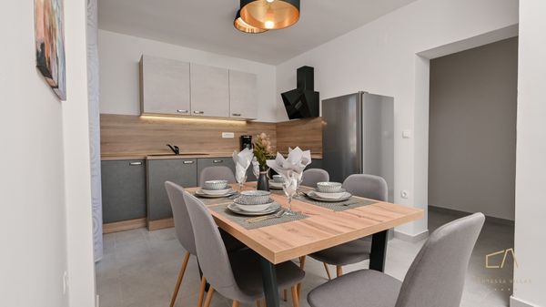 Modernes Apartment Lara