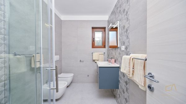 Modernes Apartment Lara