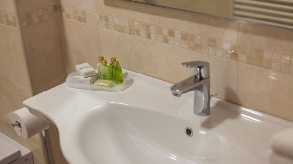Elegant luxury apartment Tunera 2 in a villa with a pool on Krk