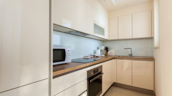 Elegant luxury apartment Tunera 2 in a villa with a pool on Krk