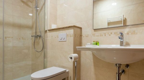 Modern luxury apartment Tunera 3 in a villa by the sea on Krk