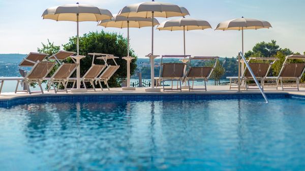 Modern luxury apartment Tunera 3 in a villa by the sea on Krk