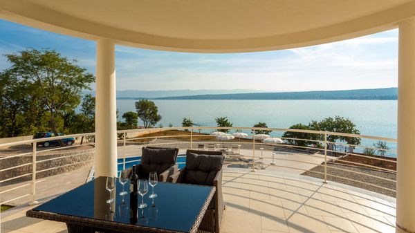 Luxus-Ferienwohnung Tunera 5 am Meer, mit Aussicht, auf Krk