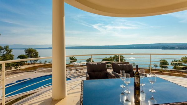 Luxus-Ferienwohnung Tunera 5 am Meer, mit Aussicht, auf Krk
