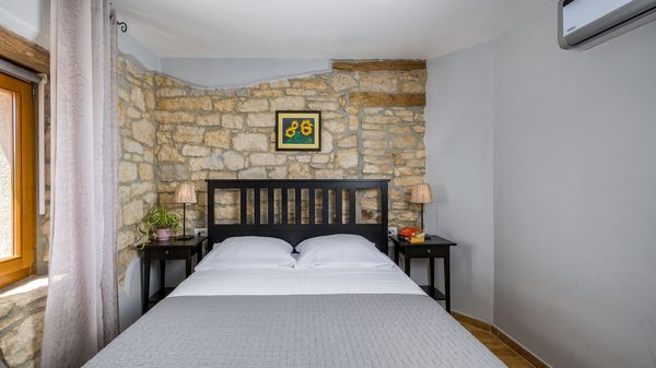 Villa Antoli is an ideal holiday home with pool for families