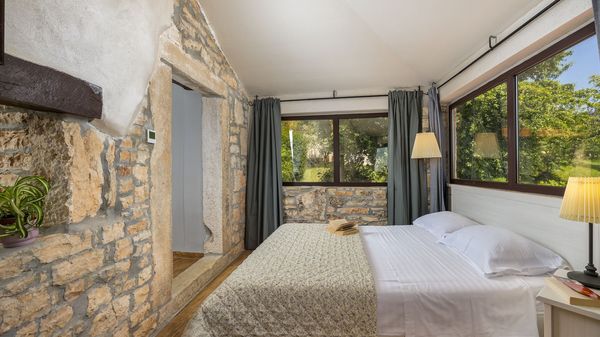 Villa Antoli is an ideal holiday home with pool for families
