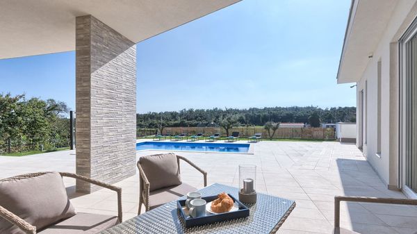 Villa Aura - modern one-storey villa with private pool near Pula