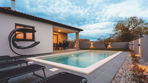 Villa Barbara – A Tranquil Holiday Villa with Pool & Garden