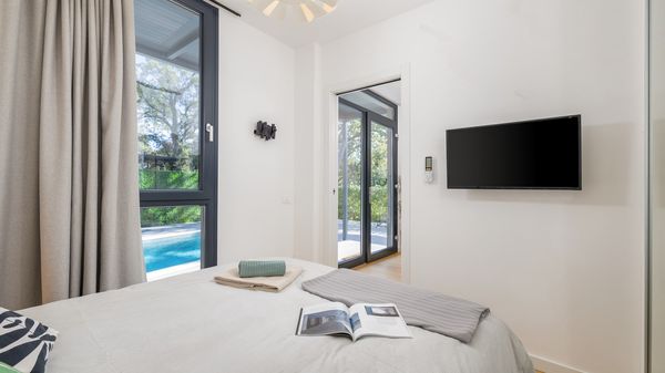 Villa Barcolana - charming cozy villa with private pool near Porec
