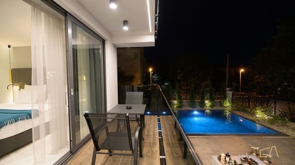 Prekrasan studio apartman S3 u Villi Curiera s bazenom na Krku