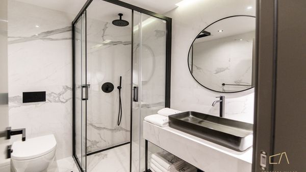 Schöne Ferienwohnung Studio S1 in der Villa Curiera mit Pool auf Krk