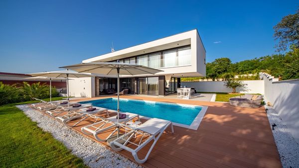 Villa Eleven - Veličanstvena luksuzna vila samo nekoliko minuta vožnje od Rovinja i njegovih plaža