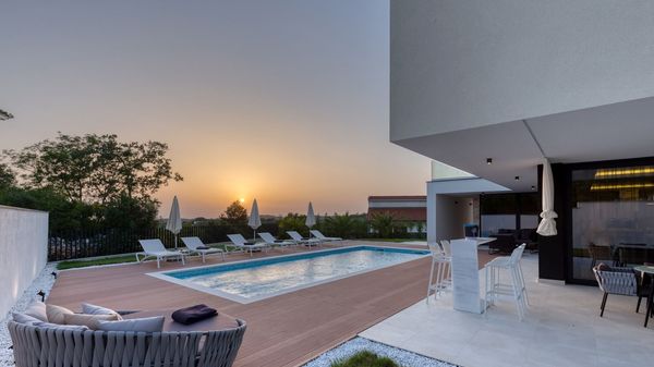 Villa Eleven - Veličanstvena luksuzna vila samo nekoliko minuta vožnje od Rovinja i njegovih plaža