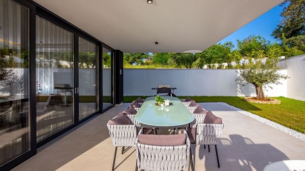 Villa Eleven - Veličanstvena luksuzna vila samo nekoliko minuta vožnje od Rovinja i njegovih plaža