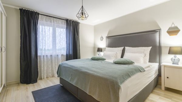 Villa Jele s bazenom i konobom u mirnom okruženju na Krku