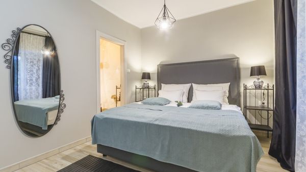 Villa Jele s bazenom i konobom u mirnom okruženju na Krku