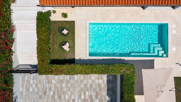 Villa Laurentii - prekrasna moderna vila s privatnim bazenom
