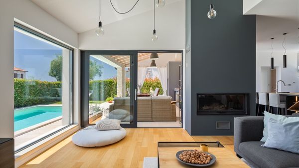 Villa Laurentii - prekrasna moderna vila s privatnim bazenom