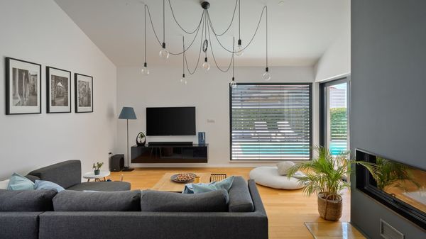 Villa Laurentii - prekrasna moderna vila s privatnim bazenom