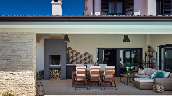 Villa Laurentii - prekrasna moderna vila s privatnim bazenom