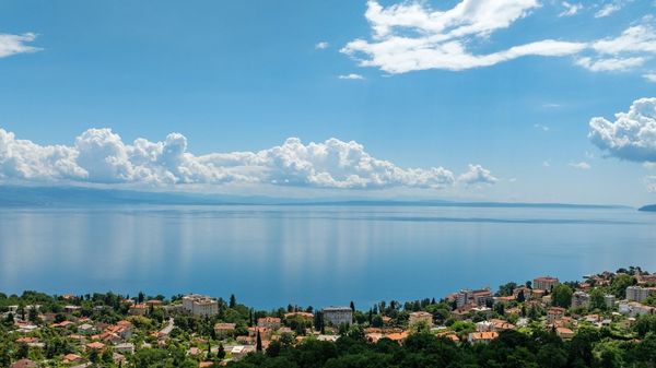 Villa LIna - prekrasna vila s infinity bazenom u blizini plaže