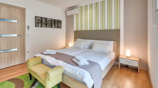 Villa LIna - prekrasna vila s infinity bazenom u blizini plaže