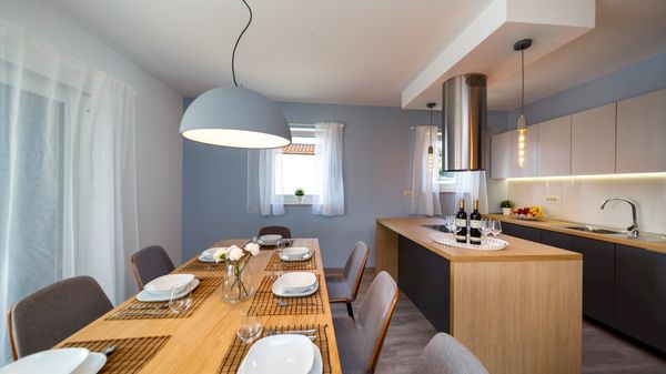 Predivna Villa Loma 1 s pogledom i bazenom na Krku