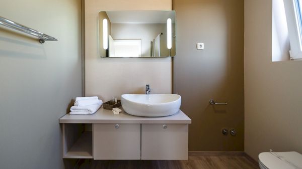 Predivna Villa Loma 1 s pogledom i bazenom na Krku