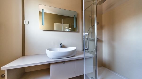 Predivna Villa Loma 1 s pogledom i bazenom na Krku