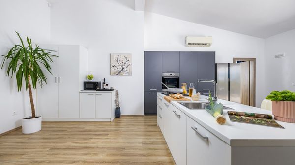 Villa Mabella -Vila s velikim privatnim bazenom, fitness salom, dječjom igraonicom i biljarom