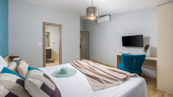 Villa Mabella -Vila s velikim privatnim bazenom, fitness salom, dječjom igraonicom i biljarom