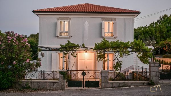 Familienfreundliche Villa Maria mit Außenpool und Grill auf Krk