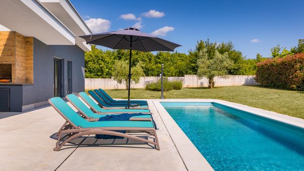 Villa Mariva - beautiful modern built villa with private pool