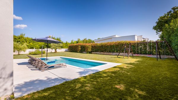 Villa Mariva - beautiful modern built villa with private pool