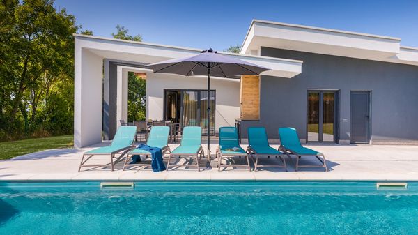 Villa Mariva - beautiful modern built villa with private pool