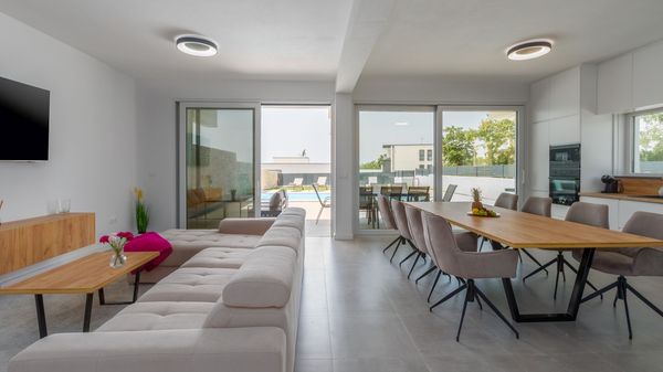 Villa Melia - a cozy villa with 4 bedrooms and private pool