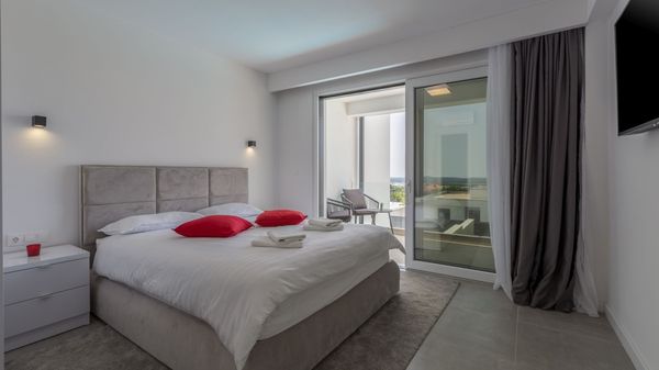 Villa Melia - a cozy villa with 4 bedrooms and private pool