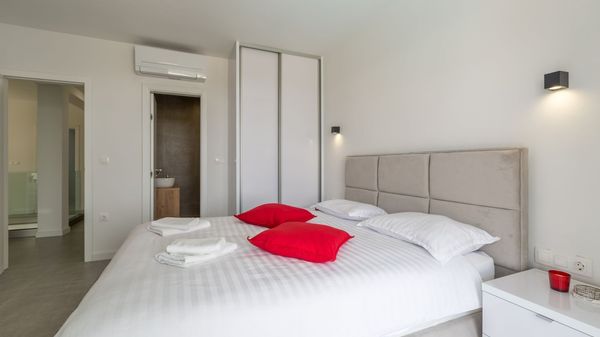 Villa Melia - a cozy villa with 4 bedrooms and private pool