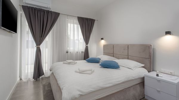 Villa Melia - a cozy villa with 4 bedrooms and private pool