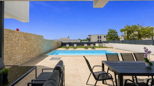 Villa Melia - a cozy villa with 4 bedrooms and private pool