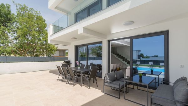 Villa Melia - a cozy villa with 4 bedrooms and private pool