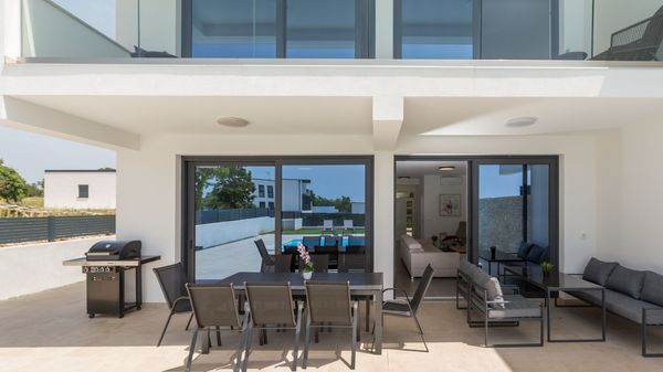 Villa Melia - a cozy villa with 4 bedrooms and private pool