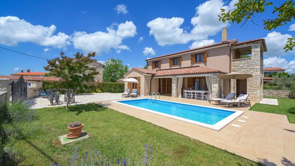 Villa Neo