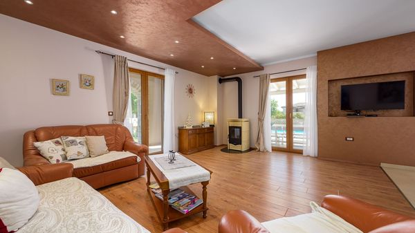 Villa Neo
