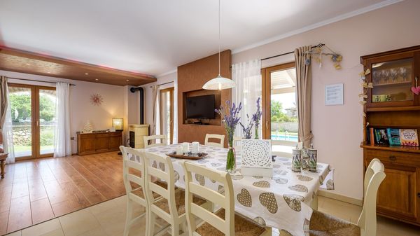 Villa Neo